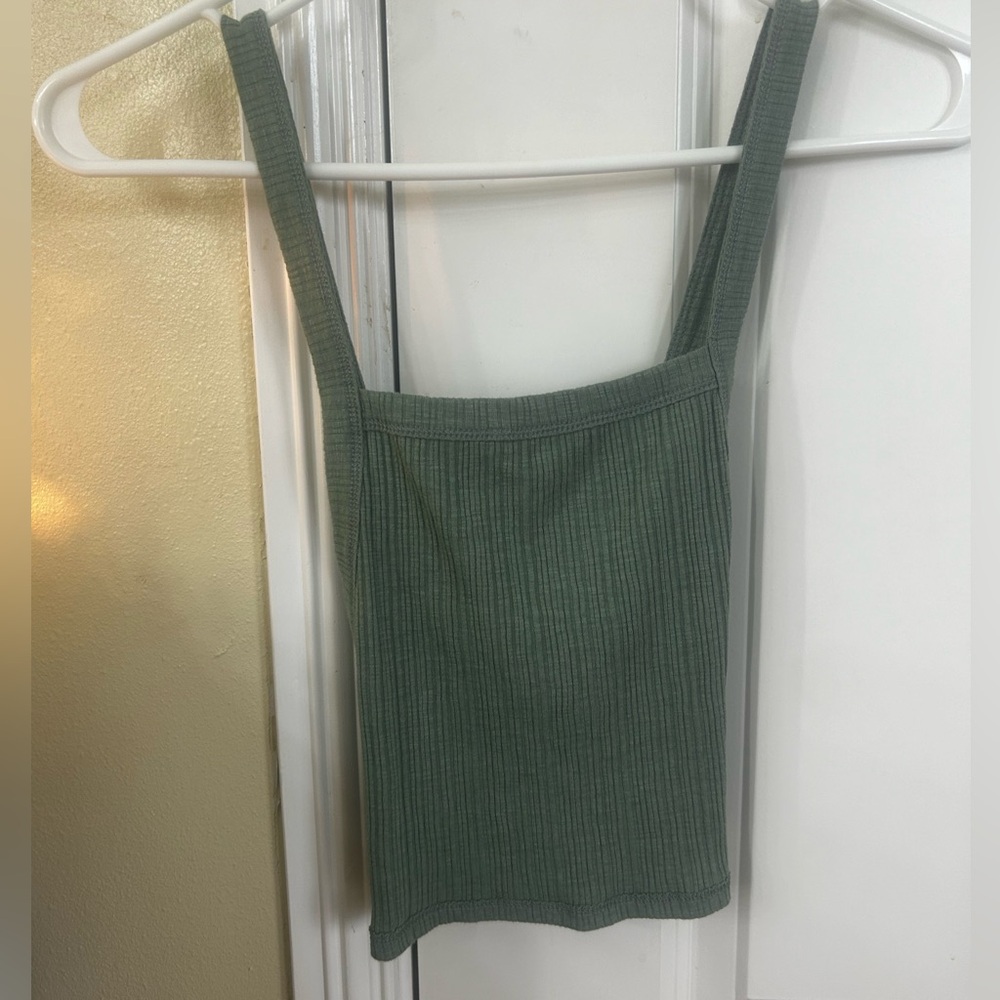 women xs green tank top